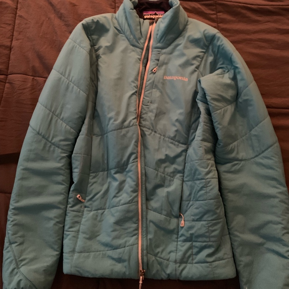 Patagonia woman’s tough puff hoody